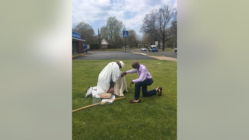 street preacher walker praying