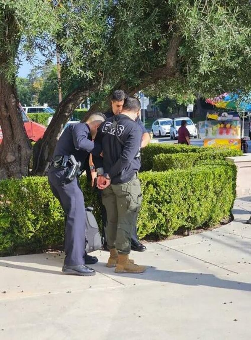 armed man posing as federal agent arrested at rfk jr event in la after secret service protection denied