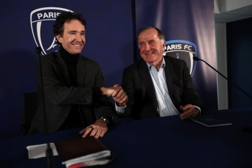 Paris FC president Pierre Ferracci with Antoine Arnault on November 20