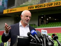 Arnold quits as coach of Australia men’s football team