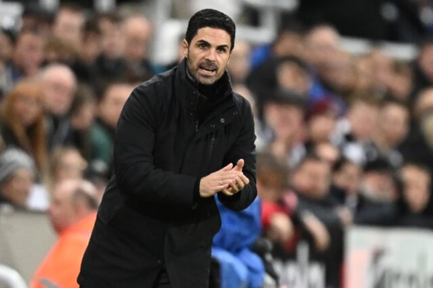 arsenal boss arteta charged over var rant