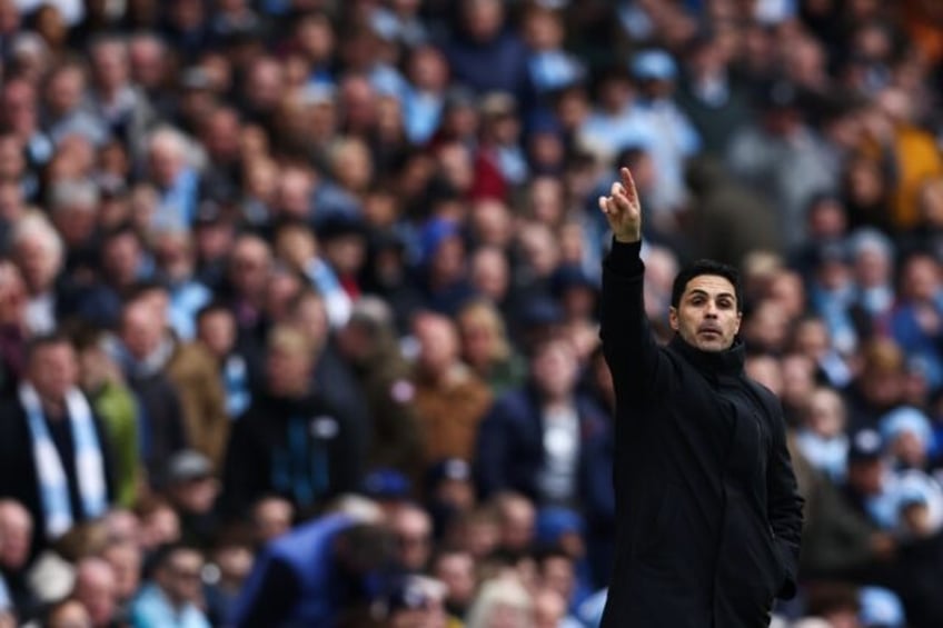 Arsenal's Spanish manager Mikel Arteta