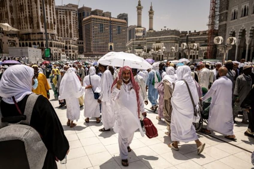 Average high temperatures of 44C (111F) are expected at the hajj