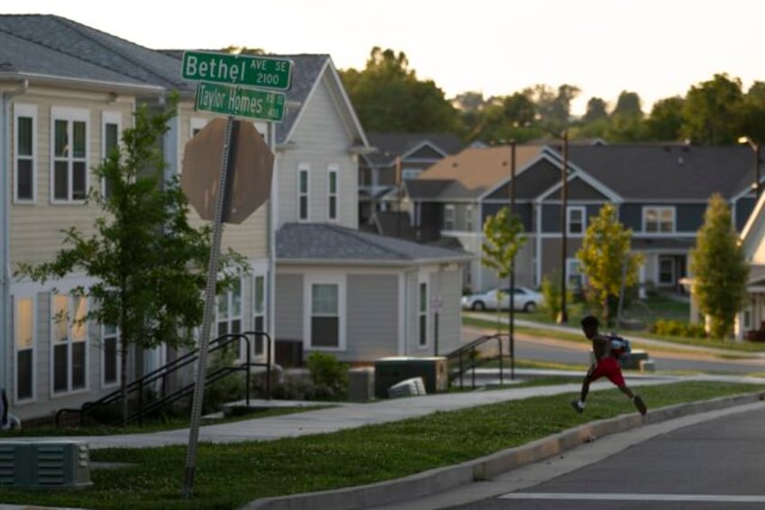 as research grows into how to stop gun violence one city looks to science for help