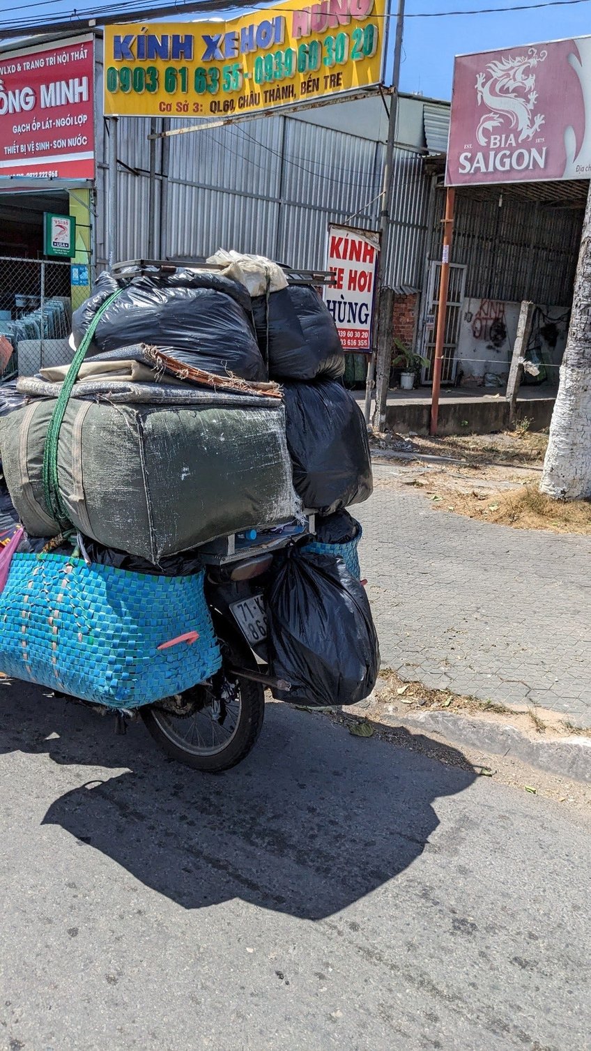 asian daredevils stuntin on motorbikes sights unseen in the west