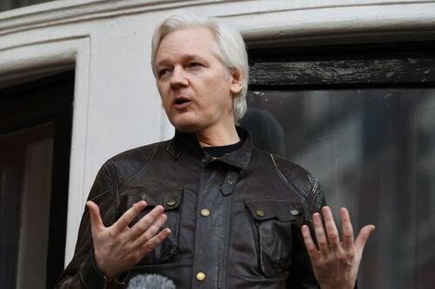 assange to be freed doj agrees time served plea deal with wikileaks founder