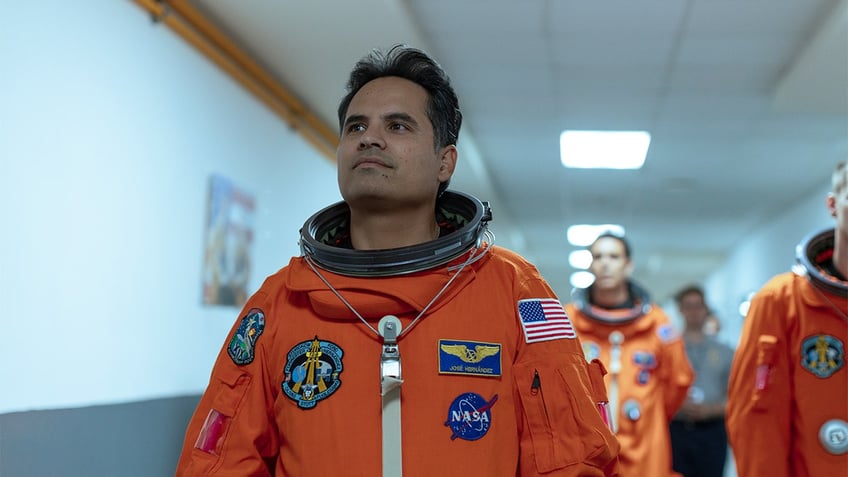 astronaut jose hernandez got rejected by nasa 11 times before becoming first migrant worker in space