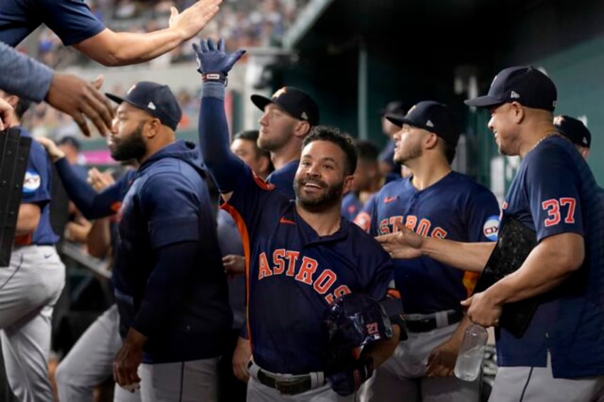 astros altuve homers in first 3 at bats against rangers gets 4 in a row overall