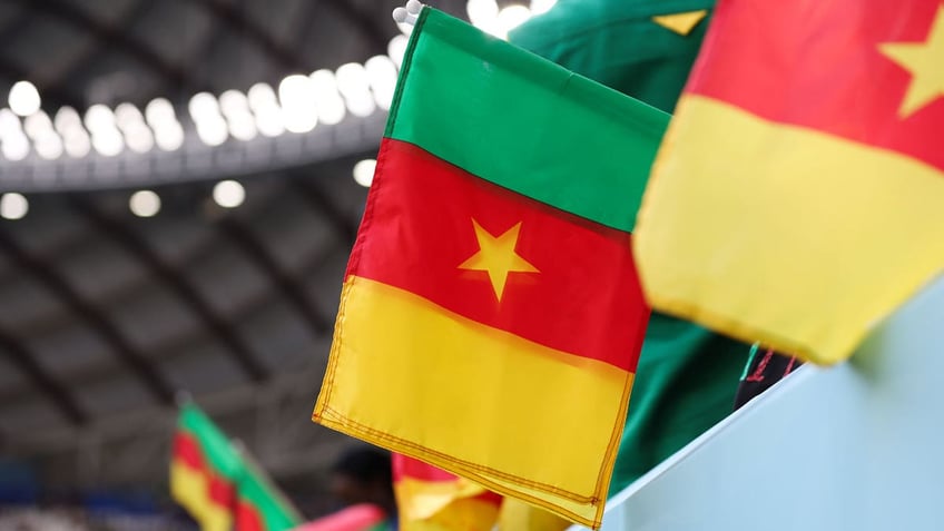 at least 50 kidnapped in cameroon by gunmen of unknown origin