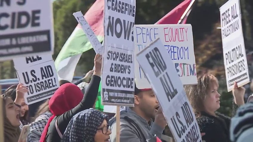 atlanta cops arrest 8 pro palestinian protesters near lenox square mall after refusing to disperse from street