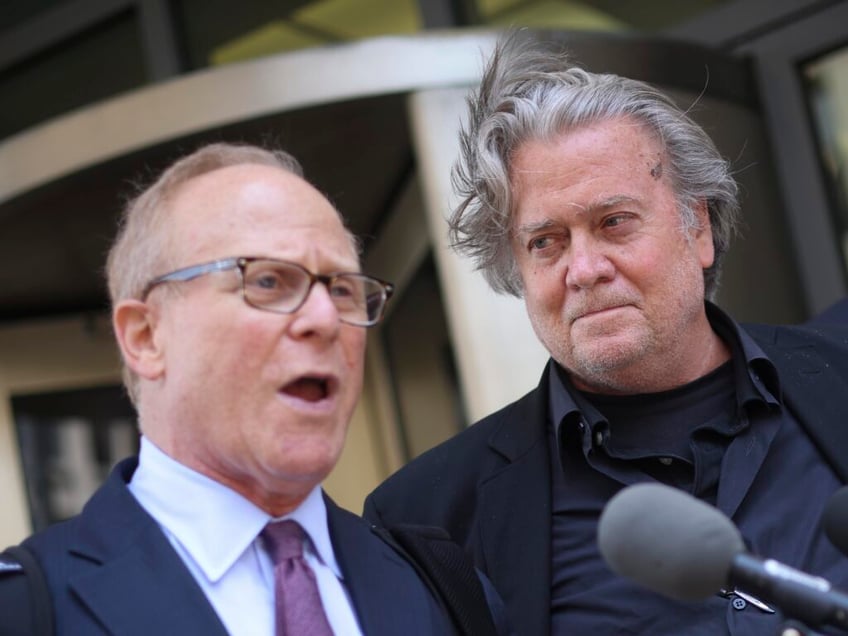 David Schoen and Steve Bannon (Win McNamee / Getty)