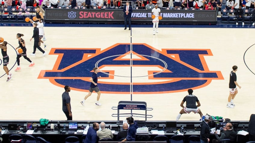 Auburn logo