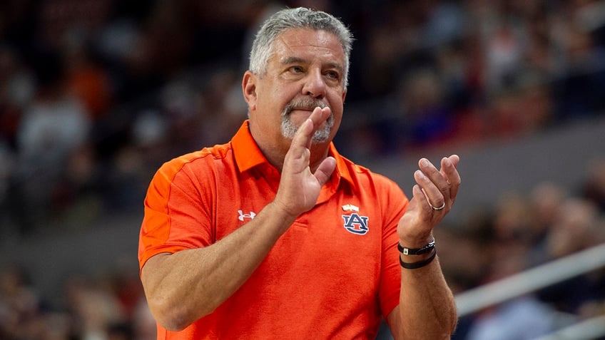 Bruce Pearl vs Texas A&M