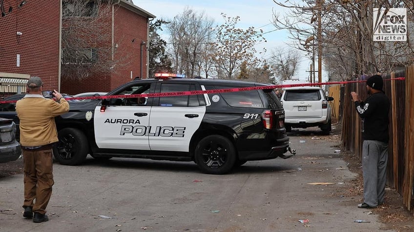 aurora police vehicle