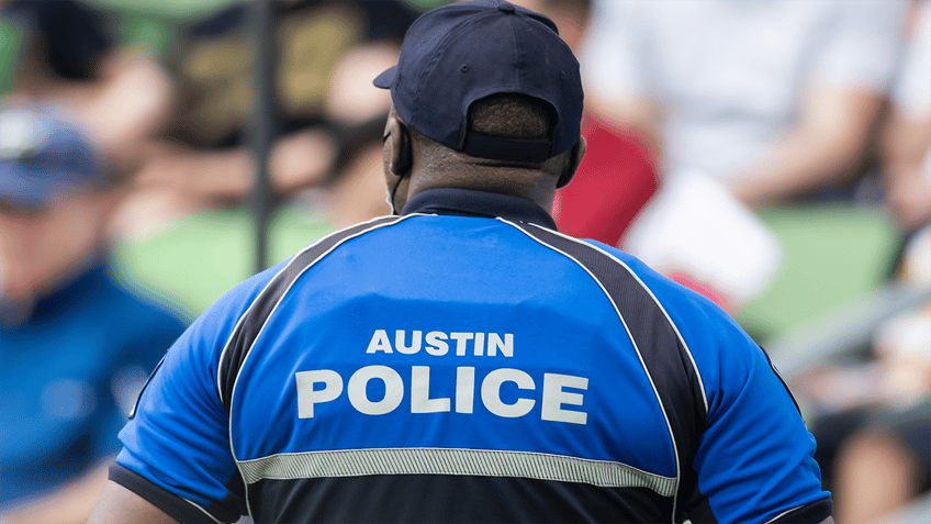 austin police ask robbery victims to call 3 1 1 amid staffing shortage crime crisis