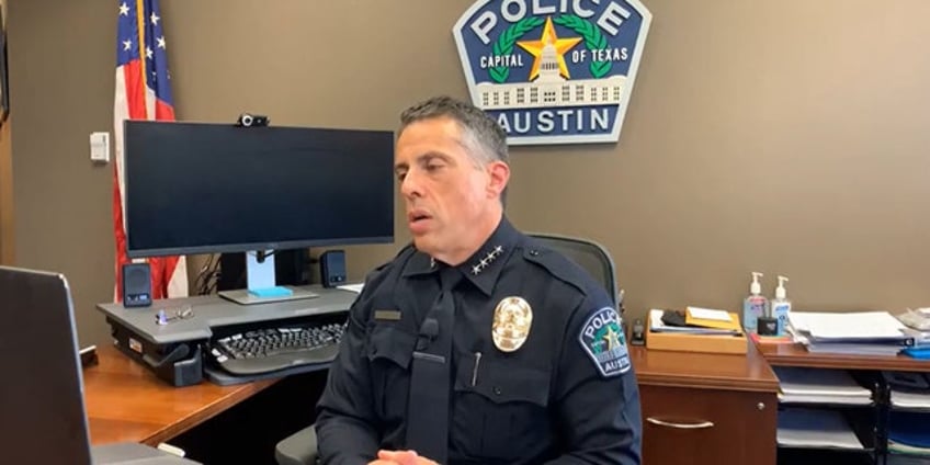 austin police chief abruptly retires amid staffing shortages lack of police union contract