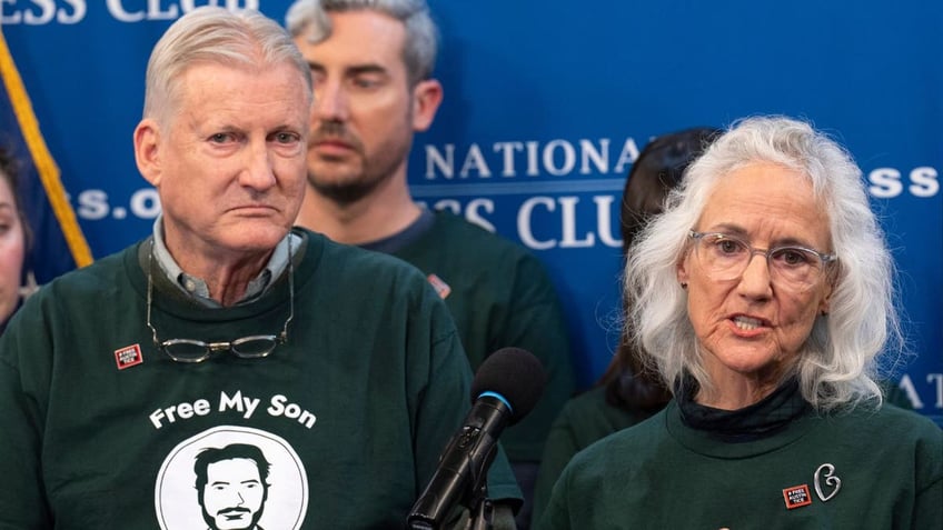 Marc Tice, left, and Debra Tice, the parents of Austin Tice