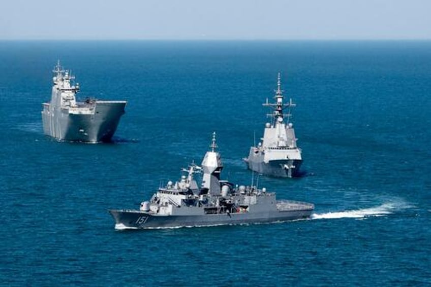 australia rebuffs trump as us demands to know what allies would do in taiwan war