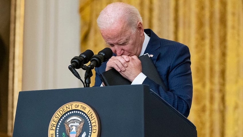 biden at podium