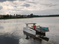 Autonomous trash-gobbling robot boat wages war on waterway waste