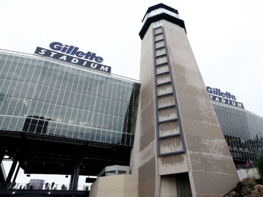 autopsy no signs of traumatic injury in death of patriots fan who died during stadium brawl