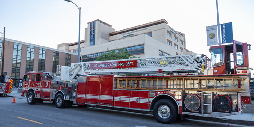 baby in california born by candlelight amid evacuation in los angeles hospital during tropical storm hilary