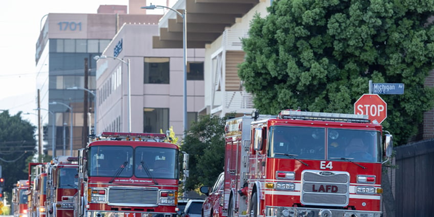 baby in california born by candlelight amid evacuation in los angeles hospital during tropical storm hilary