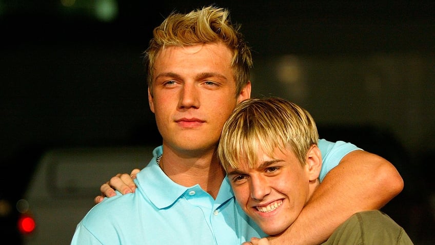 backstreet boys nick carter emotionally breaks down over brother aaron carter nearly one year after death