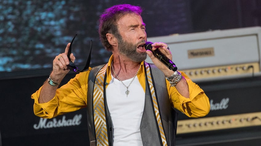 bad company frontman paul rodgers secretly suffered 13 strokes in recent years i couldnt speak