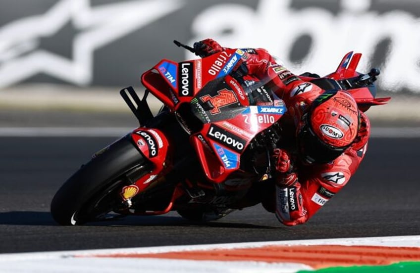 bagnaia gains advantage over motogp title rival martin