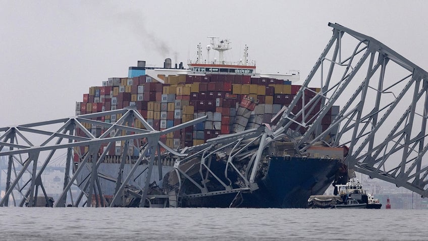 cargo ship crashed into Baltimore bridge