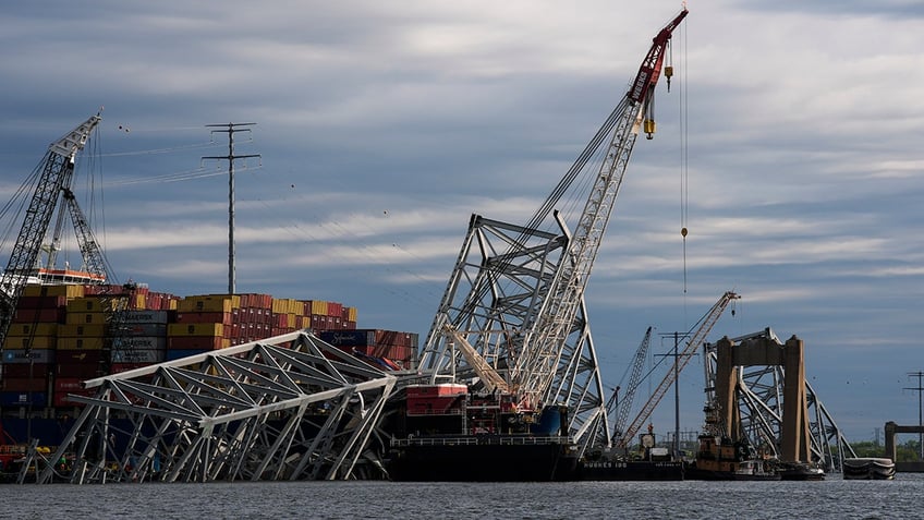 collapsed Francis Scott Key Bridge