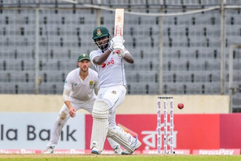 Bangladesh's Jaker Ali sparked his squad to victory with an unbeaten 72 as the visitors co