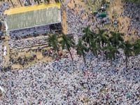 Bangladesh Islamists rally in show of force