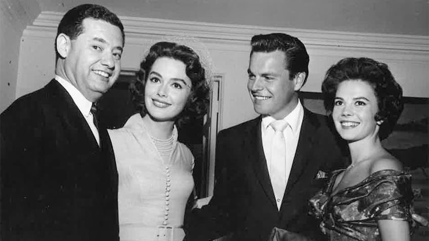 Warren Cowan, Barbara Rush, Robert Wagner and Natalie Wood 