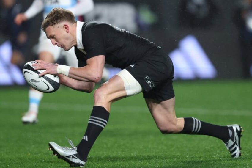 New Zealand fly-half Damian McKenzie has been benched for Saturday's home Test against Aus