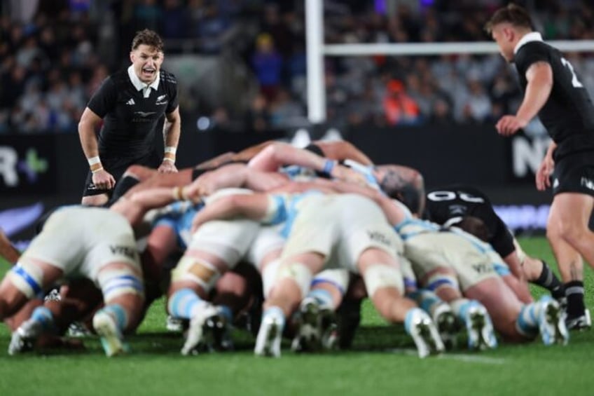 New Zealand’s Beauden Barrett (left) will start at fly-half against Australia in Welling