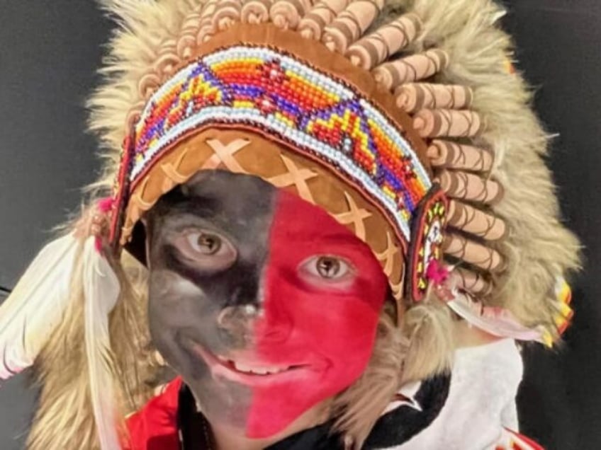 barstool sports journo admits getting black face accusation against young chiefs fan wrong im an idiot