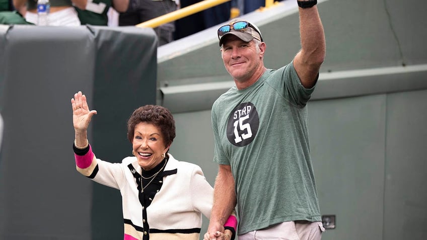 Cherry Starr and Brett favre