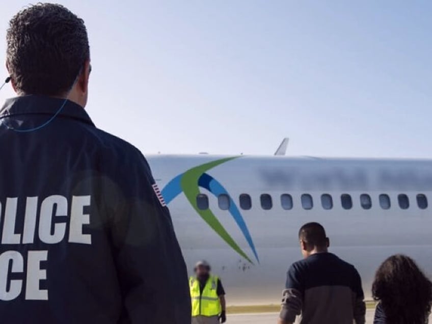 Lawsuit Alleging Trump Admin Deported U.S. Citizen Child Dropped by ACLU (FILE: Immigratio