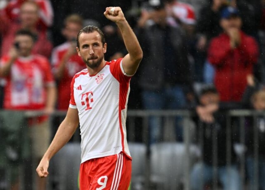 bayern face bogey side gladbach with missing piece kane