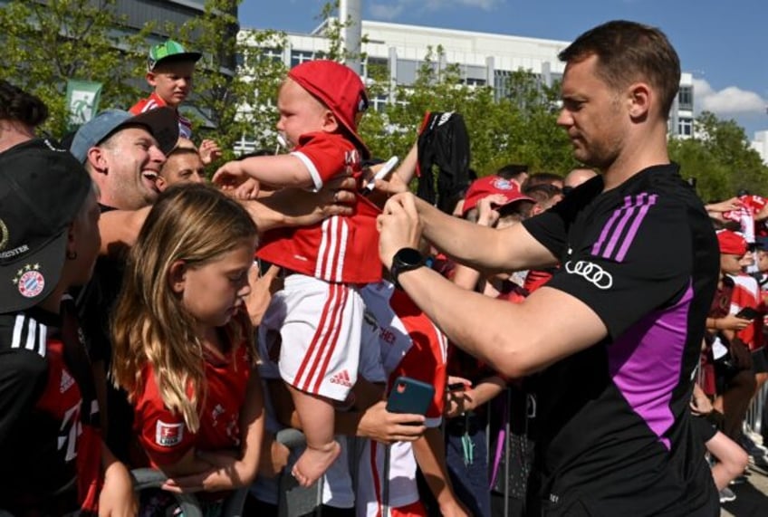 bayern not rushing neuer comeback says coach tuchel