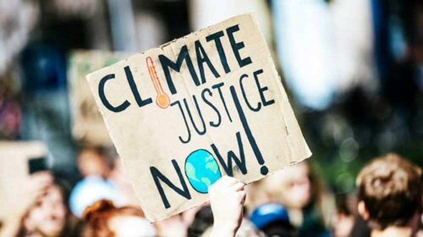 bbc reporter shows how to spread extreme climate alarm
