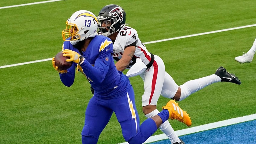 bears acquire keenan allen from chargers in blockbuster trade reports