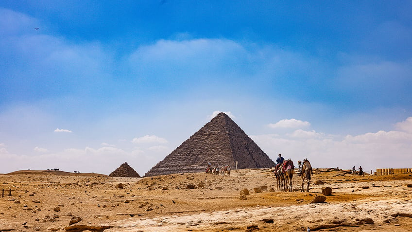 Great Pyramids of Giza 