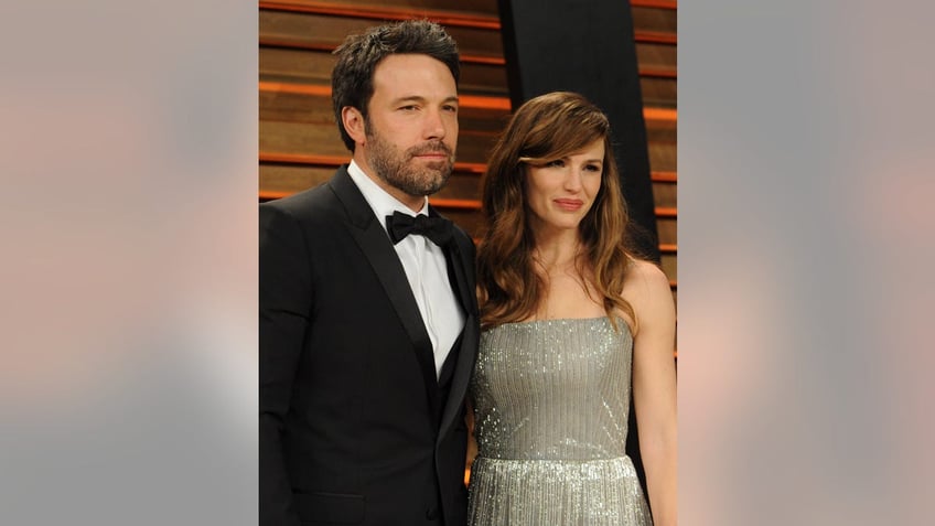 Jennifer Garner with Ben Affleck at 2014 Vanity Fair party