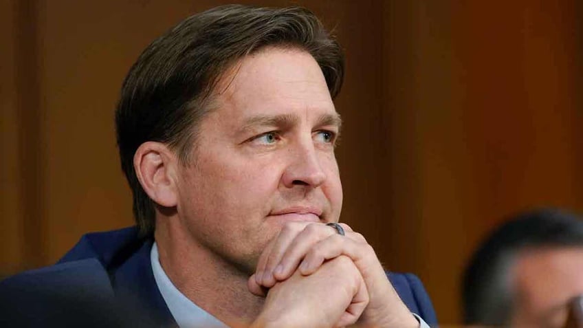 ben sasse says too little education happening on elite campuses rips reactions to israel hamas war