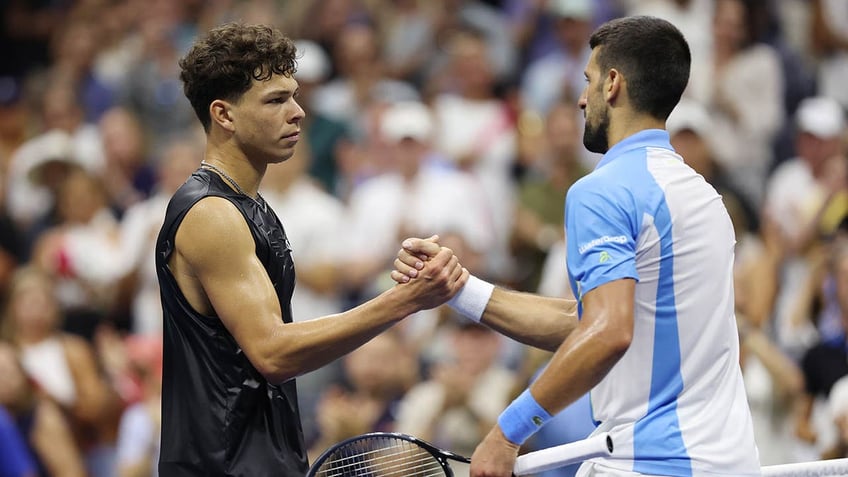 ben sheltons dad takes aim at novak djokovic for mocking phone call celebration in us open victory