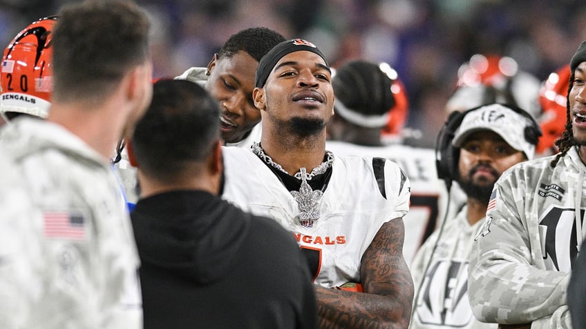 Ja'Marr Chase on the Bengals sideline