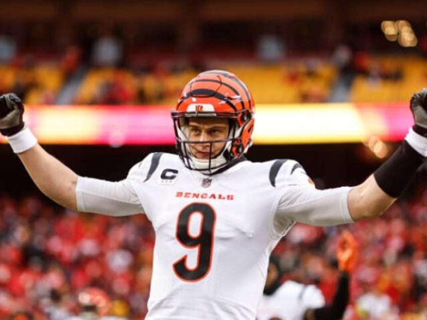 bengals qb joe burrow becomes nfls highest paid player with 275 million deal